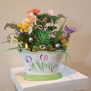 Ceramic succulents lighted floral arrangement